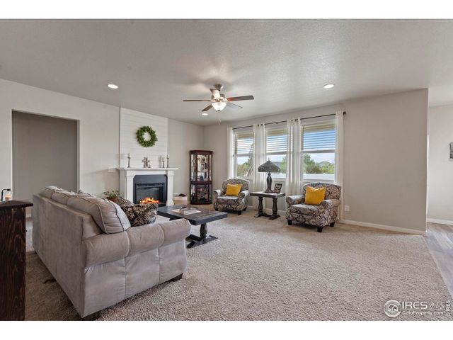 2200 Cadman St, Berthoud, CO 80513
