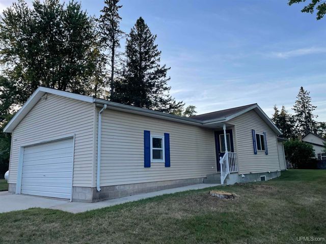N15033 Dutton Avenue, Amberg T-wi, WI 54102