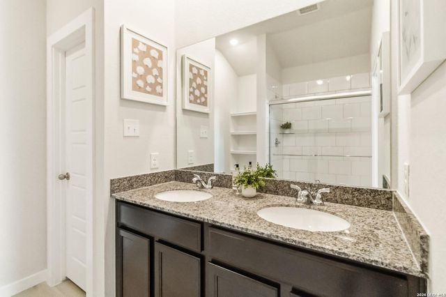 16447 Ginger Crossing, Elmendorf, TX 78112