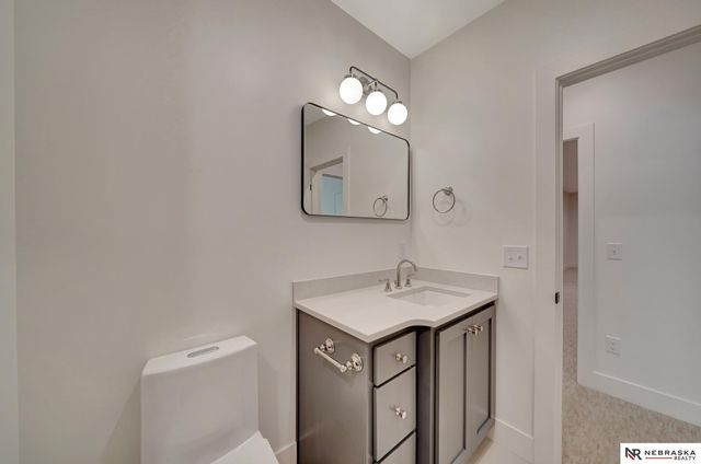 3630 Tree Line Drive, Lincoln, NE 68516