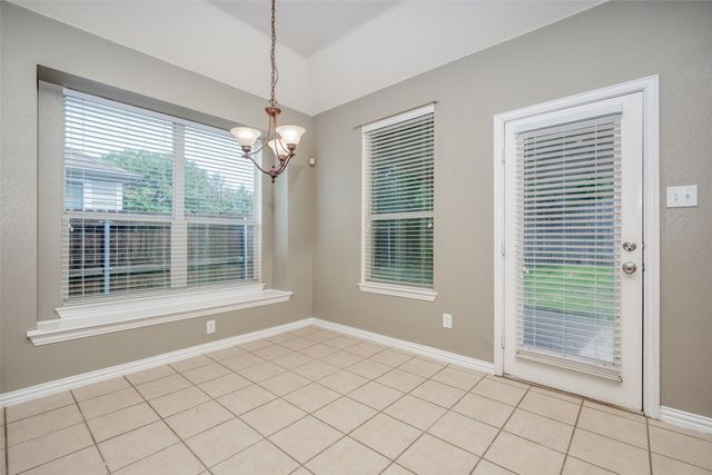 303 Ravenna Road, Lake Dallas, TX 75065