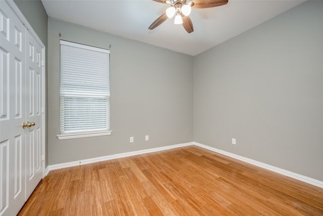 303 Ravenna Road, Lake Dallas, TX 75065