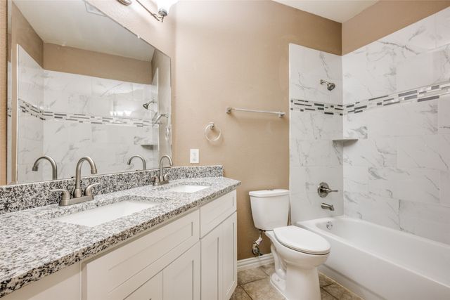 303 Ravenna Road, Lake Dallas, TX 75065