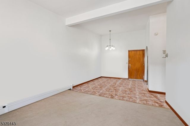 14 Hazard Pl 3C, Elizabeth City, NJ 07208