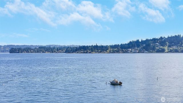 1129 Colchester Drive SE, Port Orchard, WA 98366