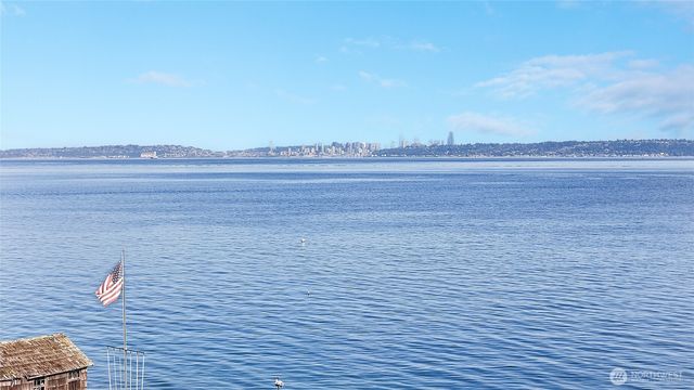 1129 Colchester Drive SE, Port Orchard, WA 98366