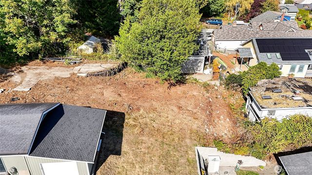 1129 Colchester Drive SE, Port Orchard, WA 98366