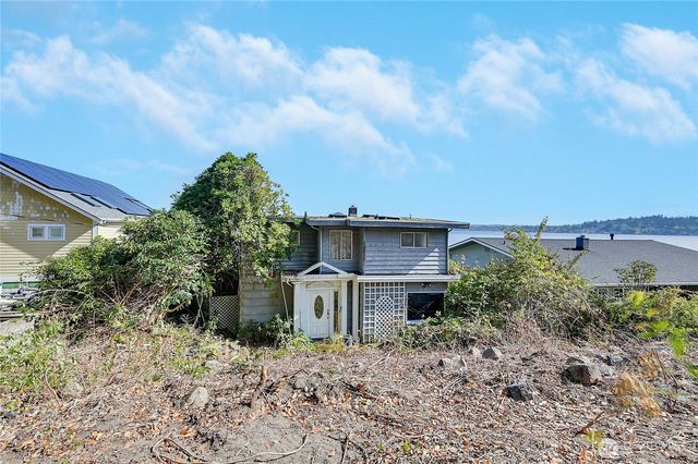 1129 Colchester Drive SE, Port Orchard, WA 98366