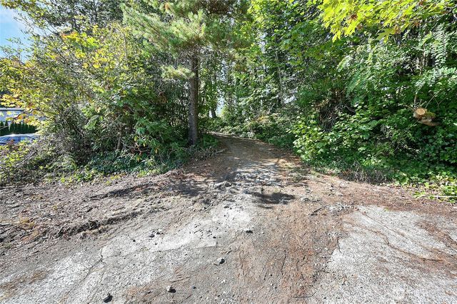 1129 Colchester Drive SE, Port Orchard, WA 98366