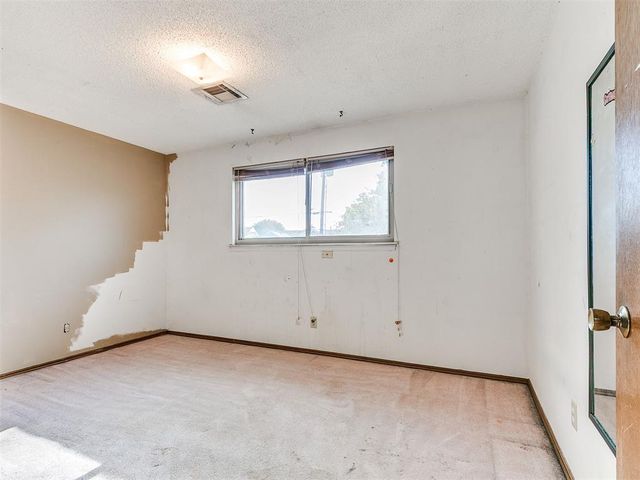 1004 W Idylwild Drive, Oklahoma City, OK 73110