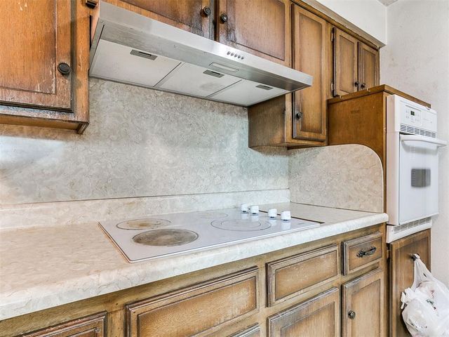 1004 W Idylwild Drive, Oklahoma City, OK 73110