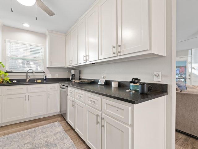 1509 Terbet Lane, Fort Worth, TX 76112