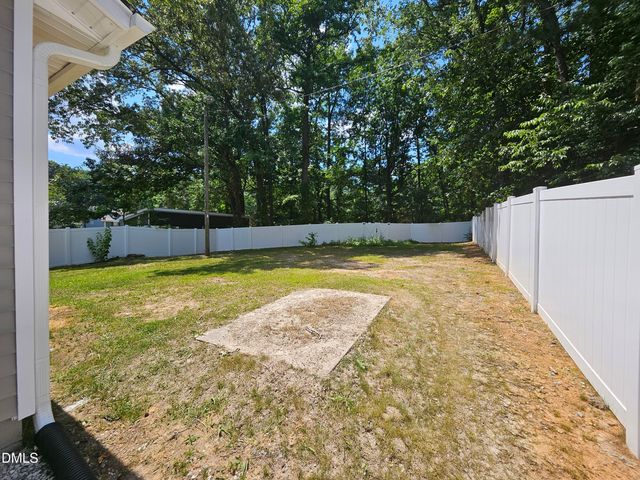1403 E Club Boulevard, Durham, NC 27704