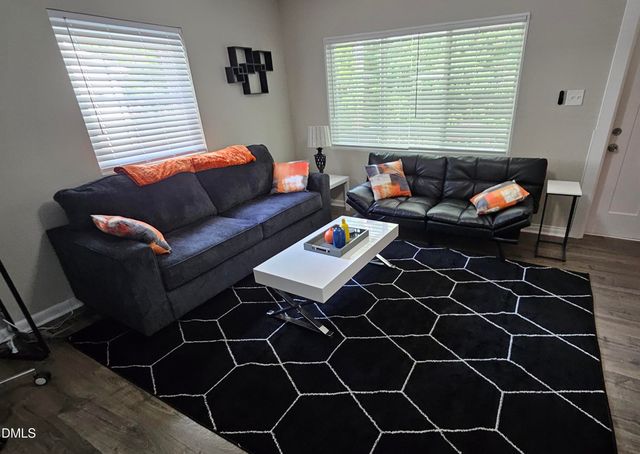 1403 E Club Boulevard, Durham, NC 27704
