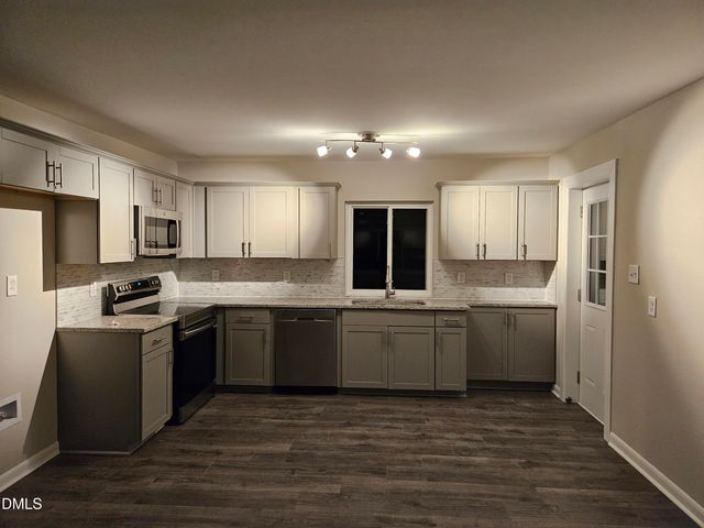 1403 E Club Boulevard, Durham, NC 27704