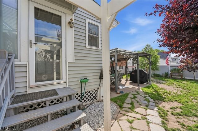 23 Madison St, Belleville Twp., NJ 07109