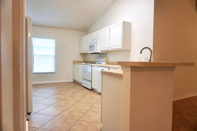 3817 La Flor Drive, Rockledge, FL 32955