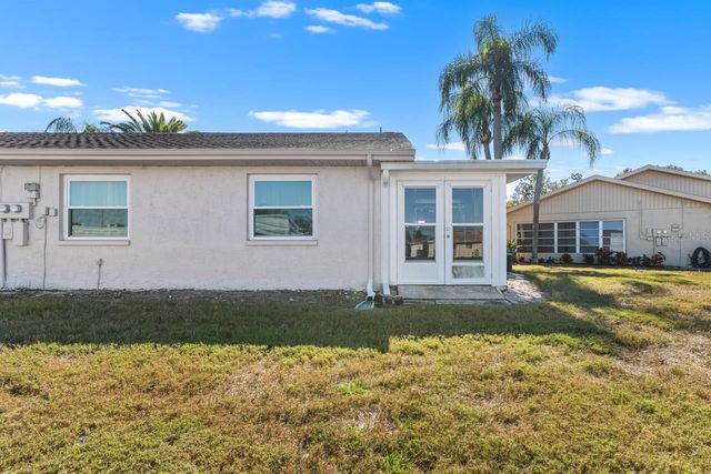 401 FARADAY TRAIL A, Sun City Center, FL 33573