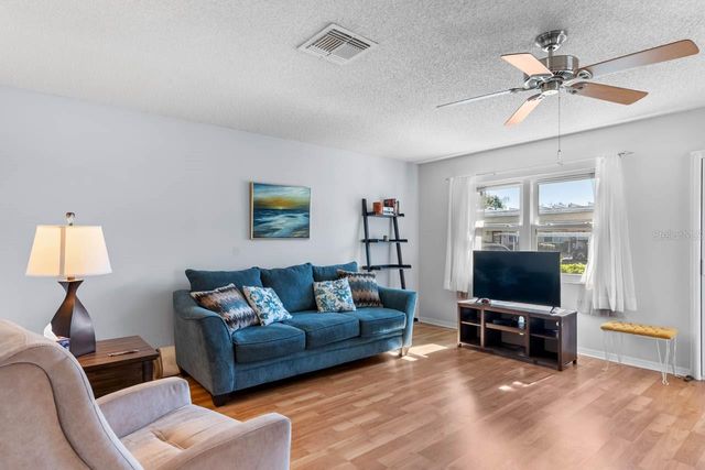 401 FARADAY TRAIL A, Sun City Center, FL 33573