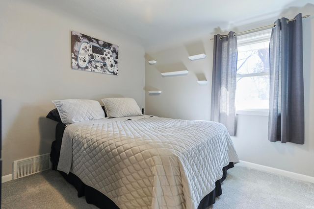 420 S 32nd Street, South Bend, IN 46615