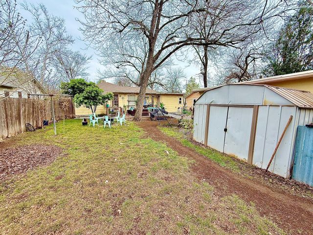5712 Chesterfield Ave B, Austin, TX 78752