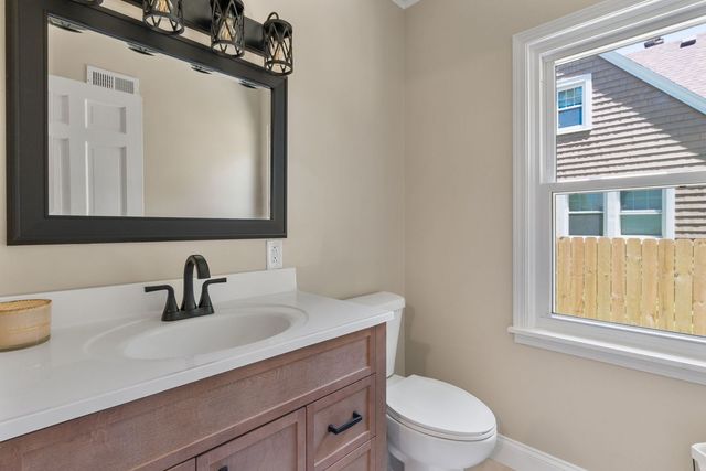 1649 Marlo Avenue, Davenport, IA 52803
