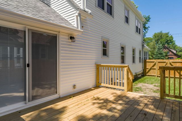 1649 Marlo Avenue, Davenport, IA 52803