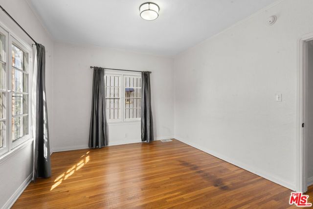 327 Ogden Drive, Los Angeles, CA 90036