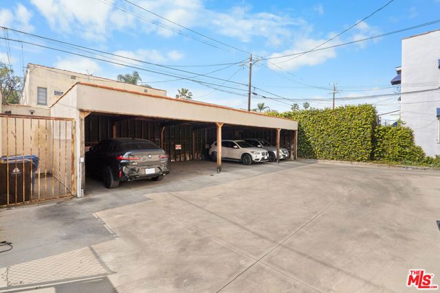 327 Ogden Drive, Los Angeles, CA 90036
