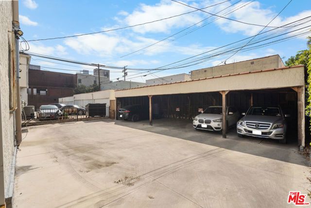 327 Ogden Drive, Los Angeles, CA 90036