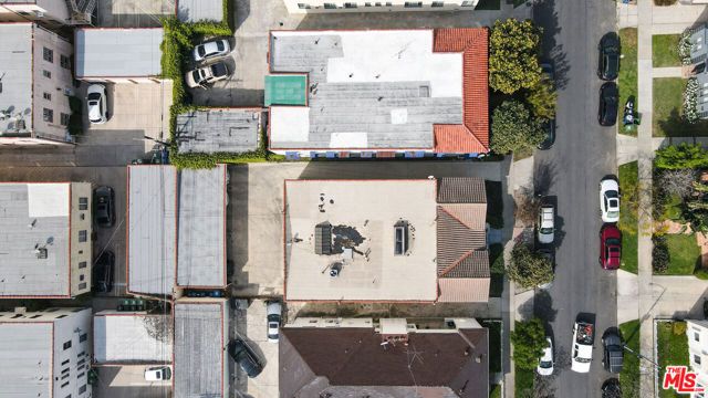327 Ogden Drive, Los Angeles, CA 90036