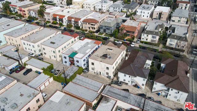 327 Ogden Drive, Los Angeles, CA 90036