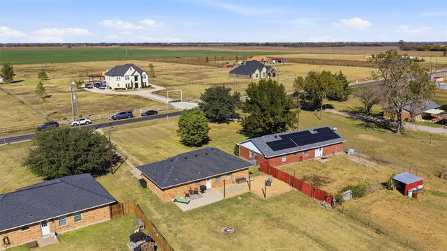 2028 Forreston Road, Waxahachie, TX 75165