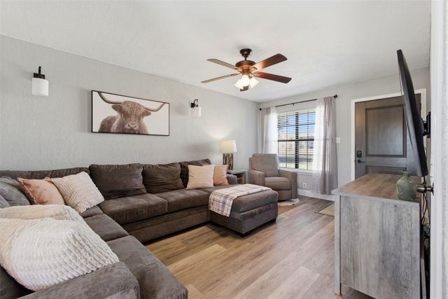 2028 Forreston Road, Waxahachie, TX 75165