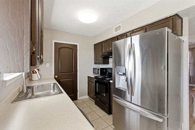 2028 Forreston Road, Waxahachie, TX 75165