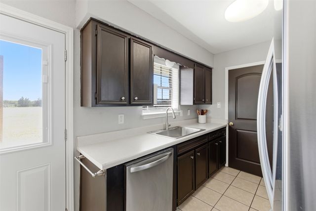 2028 Forreston Road, Waxahachie, TX 75165