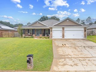 3023 Crown Creek Circle, Crestview, FL 32539