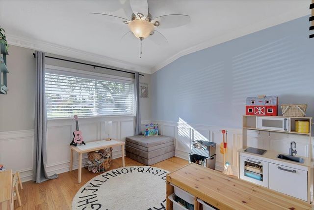 2300 Homewood Way, Carmichael, CA 95608