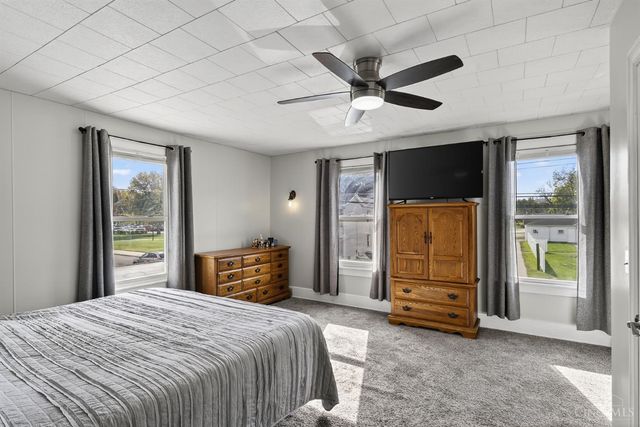 521 Broadway Street, Harrison, OH 45030