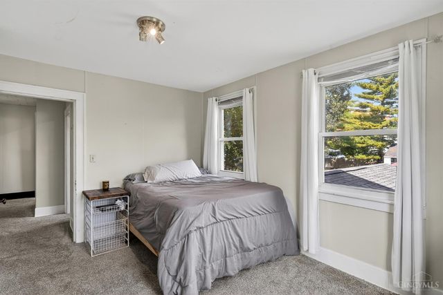 521 Broadway Street, Harrison, OH 45030