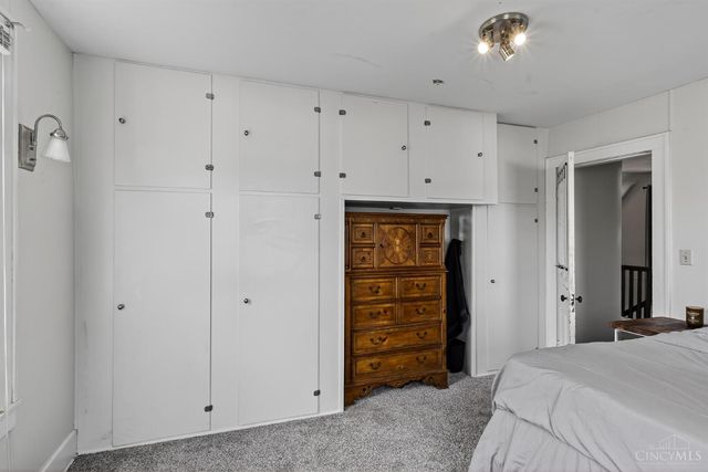 521 Broadway Street, Harrison, OH 45030