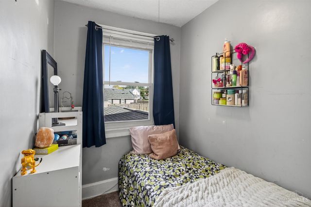 521 Broadway Street, Harrison, OH 45030