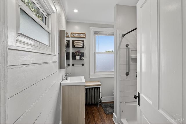 521 Broadway Street, Harrison, OH 45030