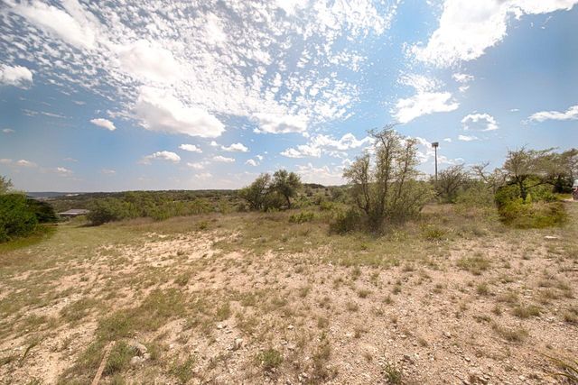 4411 Bob Wire RD, Spicewood, TX 78669