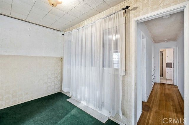 548 N 2nd, Upland, CA 91786