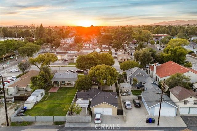 548 N 2nd, Upland, CA 91786