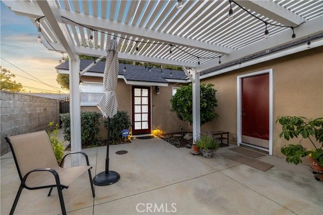 548 N 2nd, Upland, CA 91786