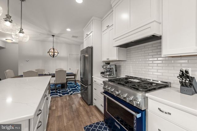 425 WALNUT DR, Edgewater, MD 21037