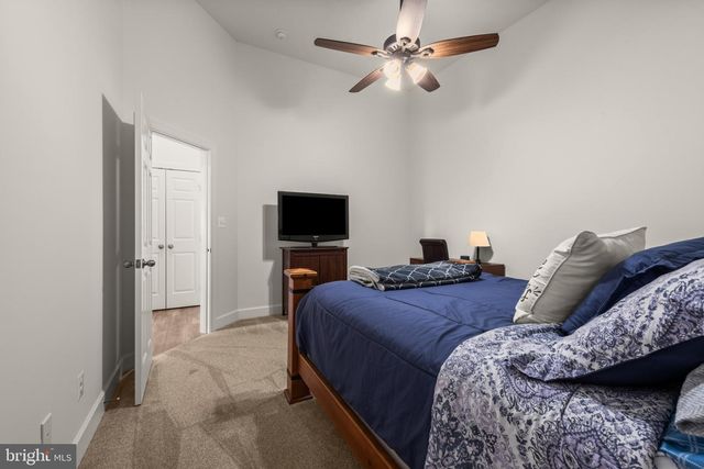 425 WALNUT DR, Edgewater, MD 21037