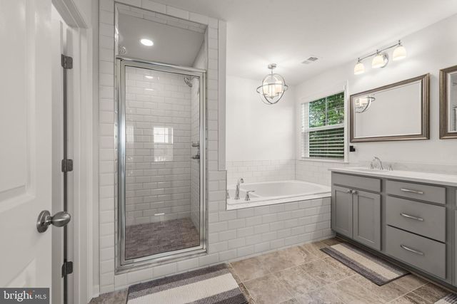425 WALNUT DR, Edgewater, MD 21037